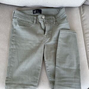 GAP Women's Olive Jeans size 0/25